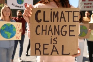 Cambio climático y seguridad laboral – La nueva Ley de PRL obliga a las empresas a evaluar riesgos climáticos en el entorno de trabajo